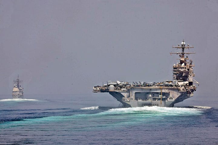 Войната с Иран тласка петролния пазар към най-тежката криза от десетилетия